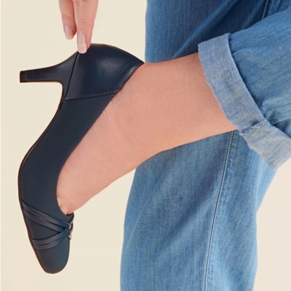 LifeStride Womens Pascal Pumps - Picture 1 of 8
